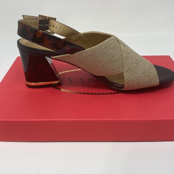 VANELI Bamba Natural Canvas Animal Print Detail Gold Trim Heel Size 7.5 Med NEW - Picture 2 of 16